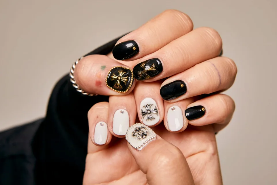 Mẫu nail sơn gel một màu